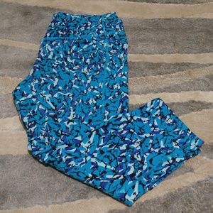 Women's Nike capris size large